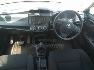 Toyota Vitz 1.0 FWD 5dr 2020 Red