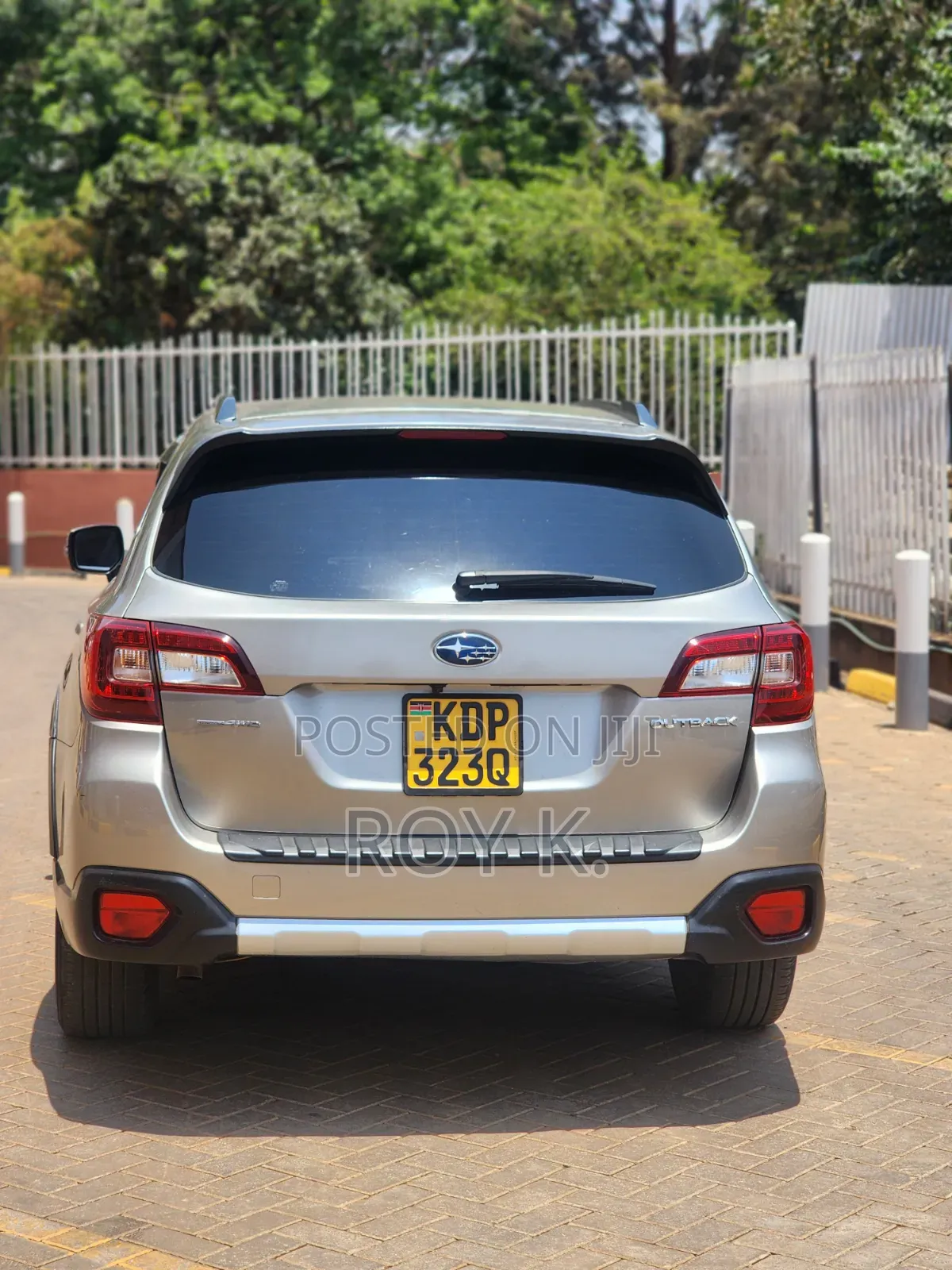 Subaru Outback 2016 Gold