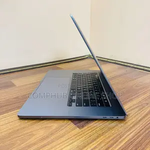 Laptop Apple MacBook Pro 32GB Intel Core i9 SSD 1T