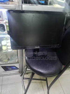 Philips 19 Inches Stretched Monitor Refurbished