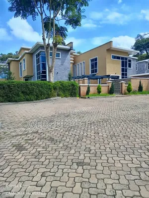 5bdrm Villa in Karen Miotoni for sale