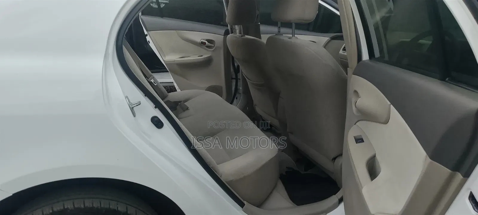 Toyota Axio 2010 White