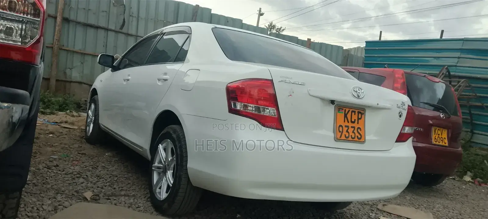 Toyota Axio 2010 White