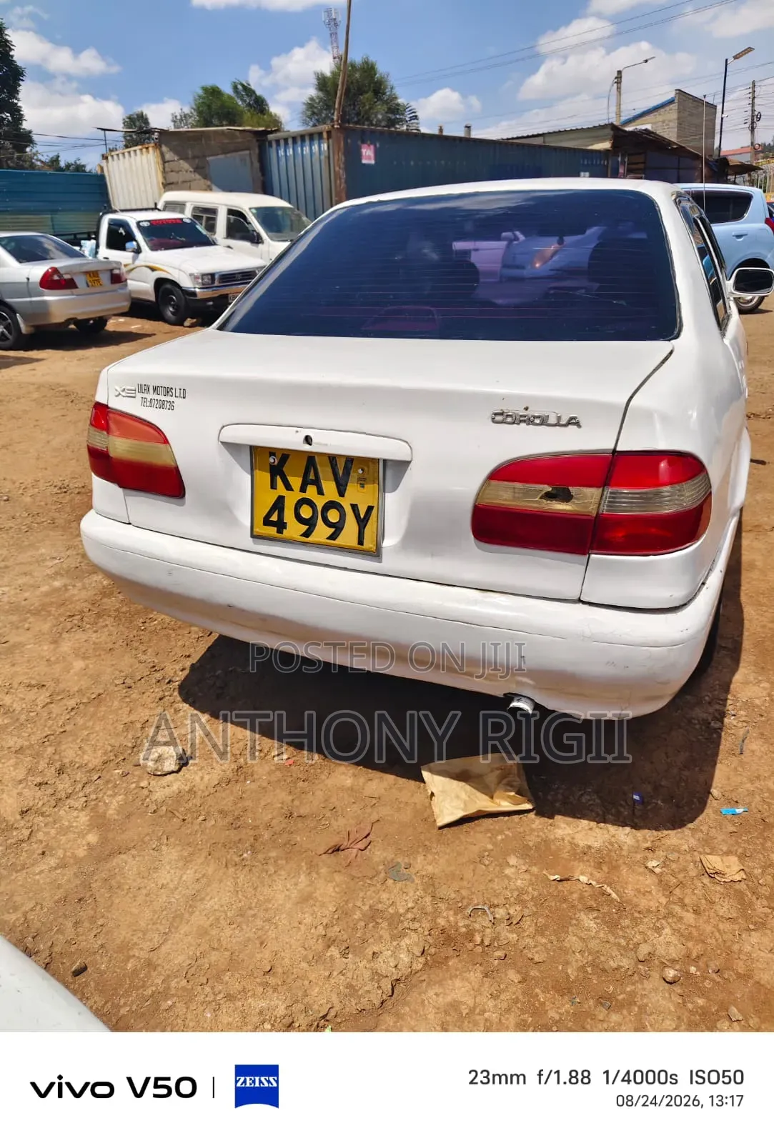 Toyota Corolla 2000 White