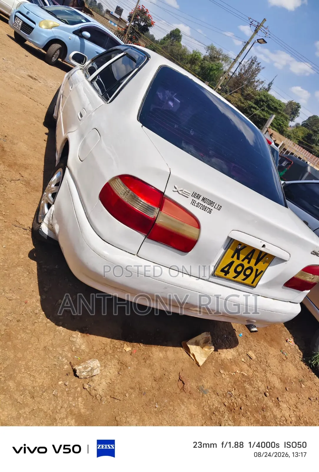 Toyota Corolla 2000 White