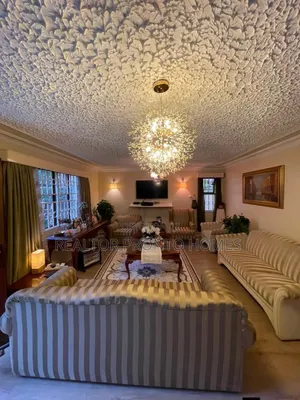 4bdrm Townhouse/Terrace in Lavington, Muthangari for sale