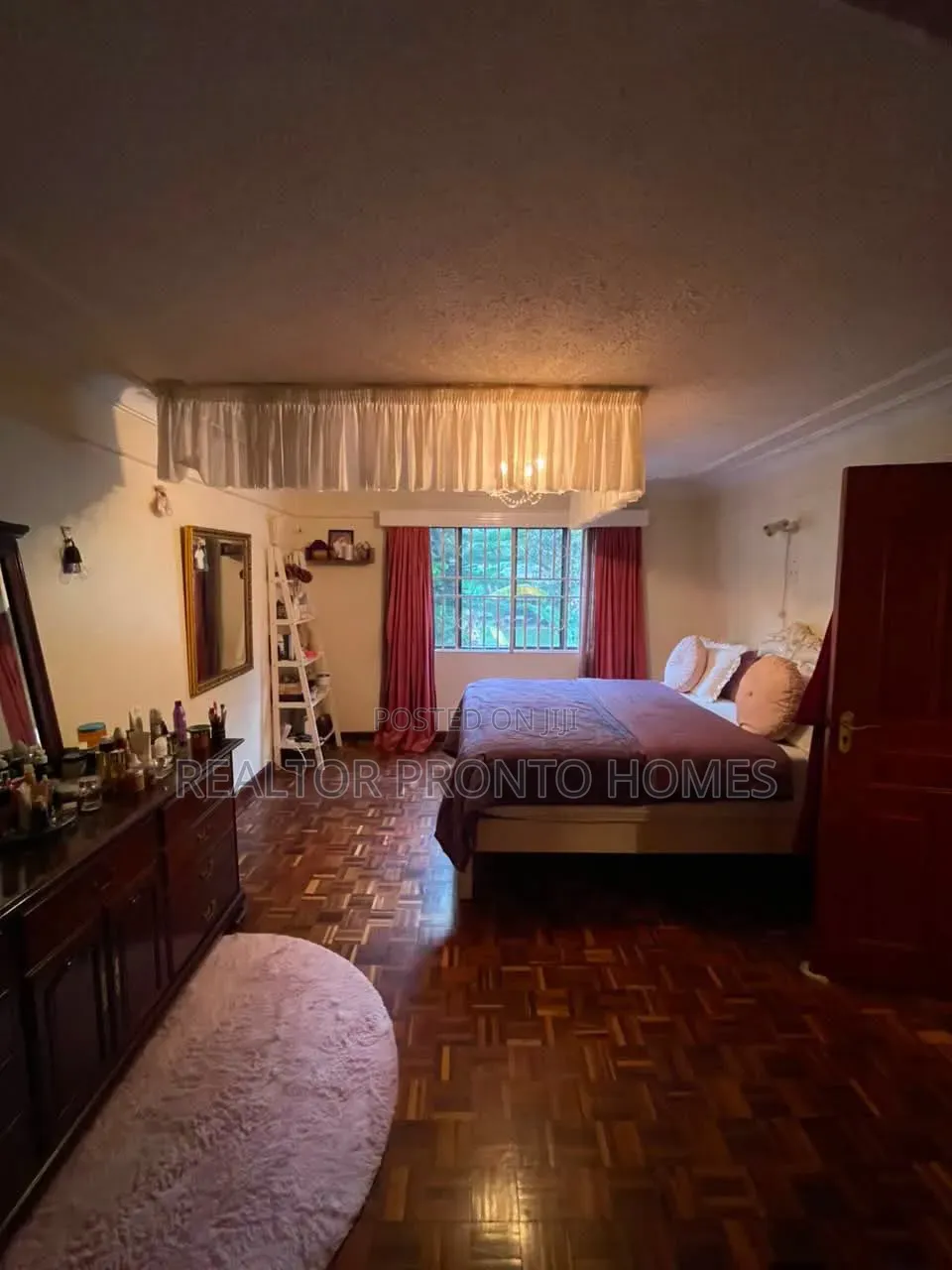 4bdrm Townhouse/Terrace in Lavington, Muthangari for sale