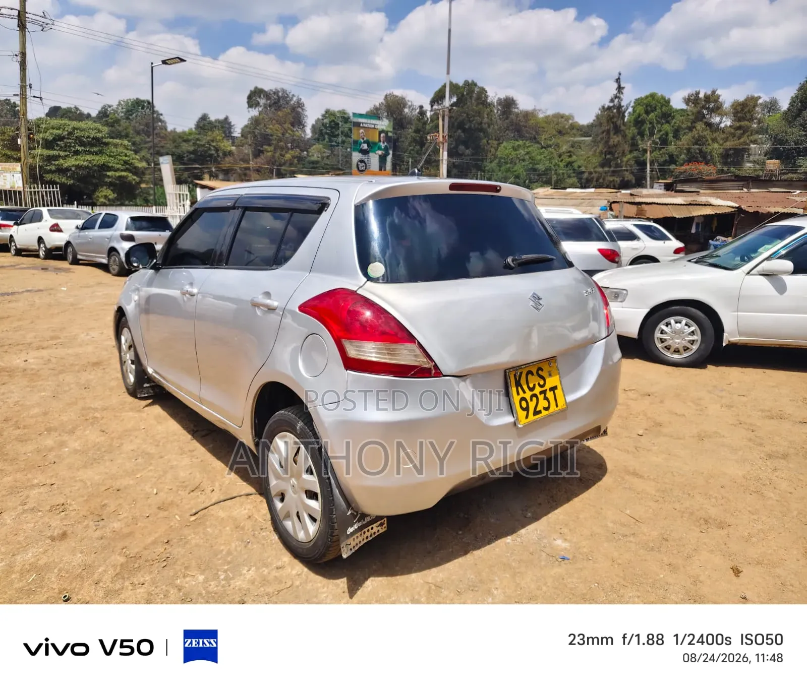 Suzuki Swift 2011 Silver