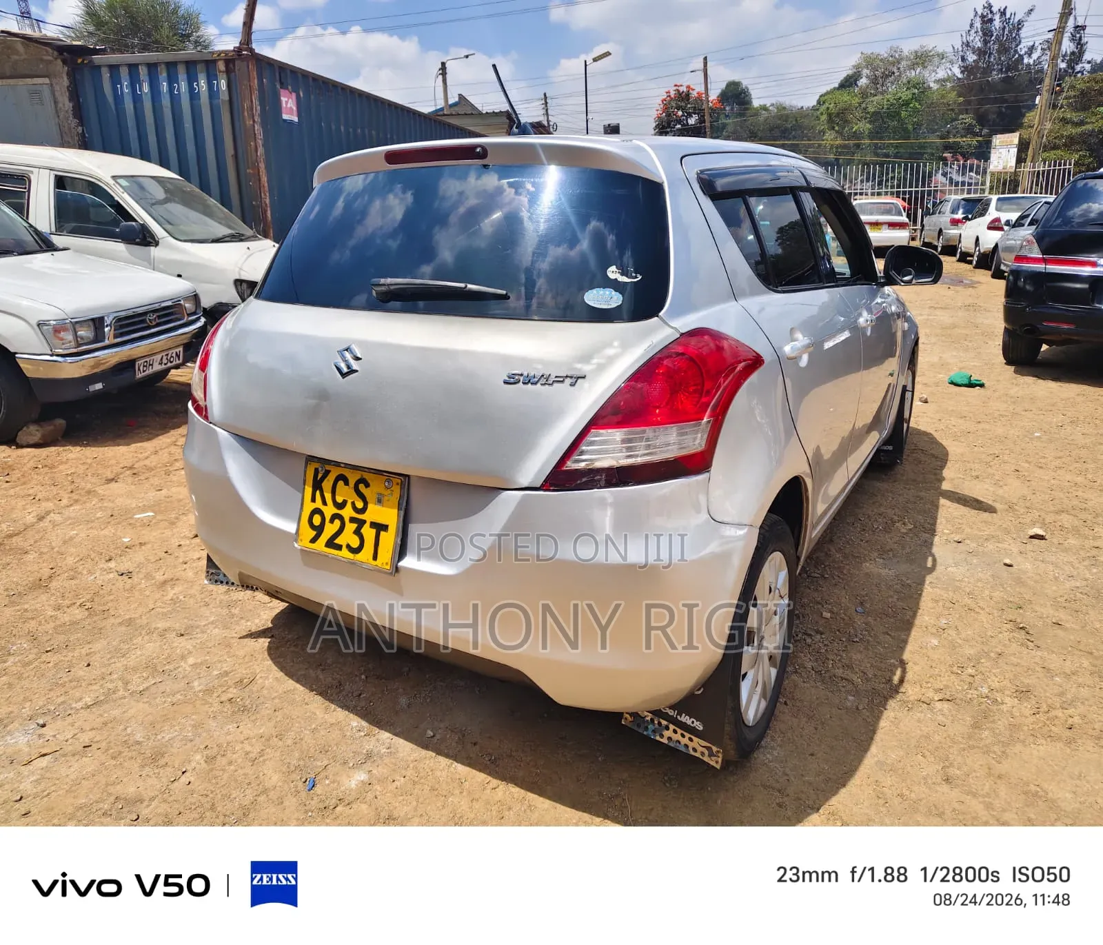 Suzuki Swift 2011 Silver