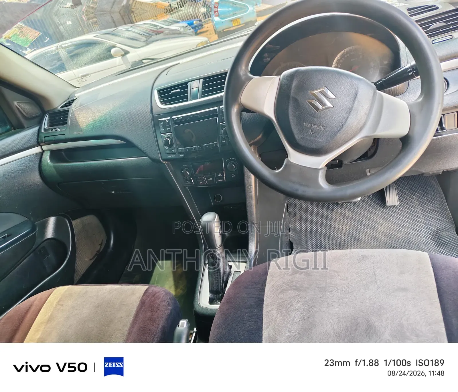 Suzuki Swift 2011 Silver