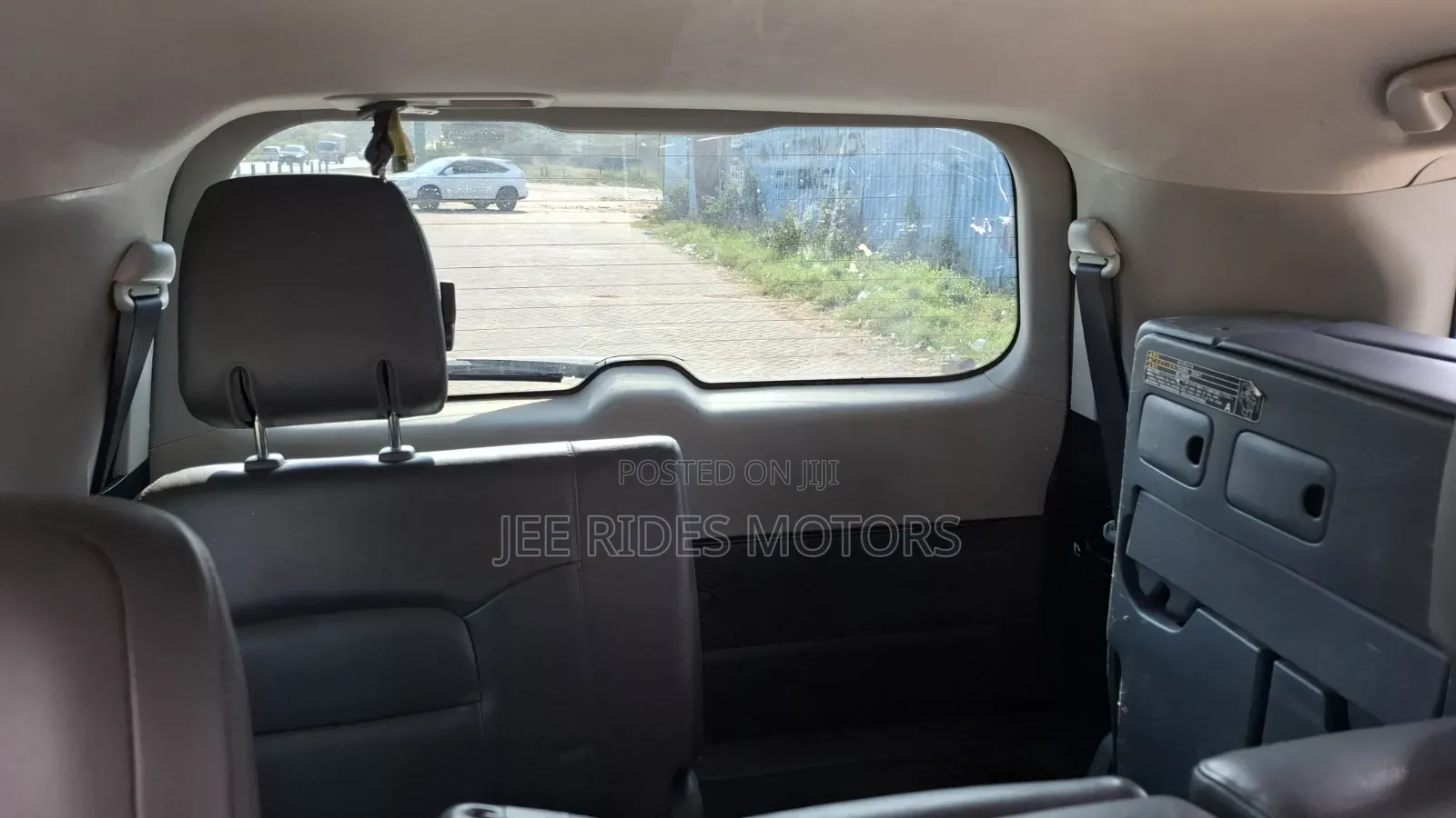 Toyota Land Cruiser 4.6 V8 ZX 2010 Silver