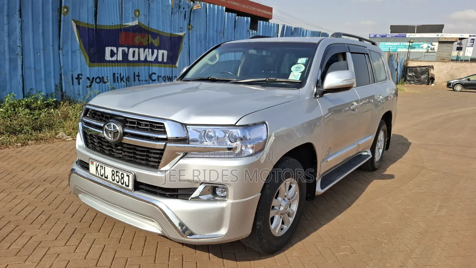 Toyota Land Cruiser 4.6 V8 ZX 2010 Silver