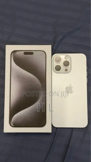 Apple iPhone 15 Pro Max 256 GB