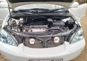 Toyota Harrier 2005 White