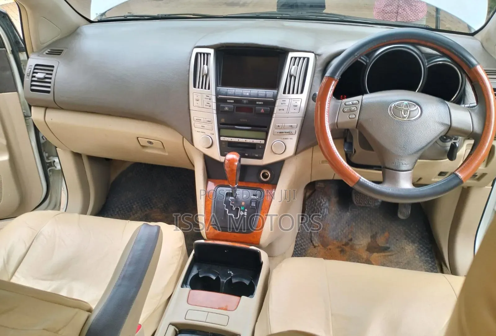 Toyota Harrier 2005 White