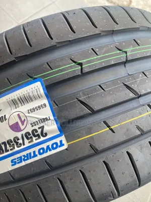 255 /35 R19 Toyo Tires 96y Xl Sport