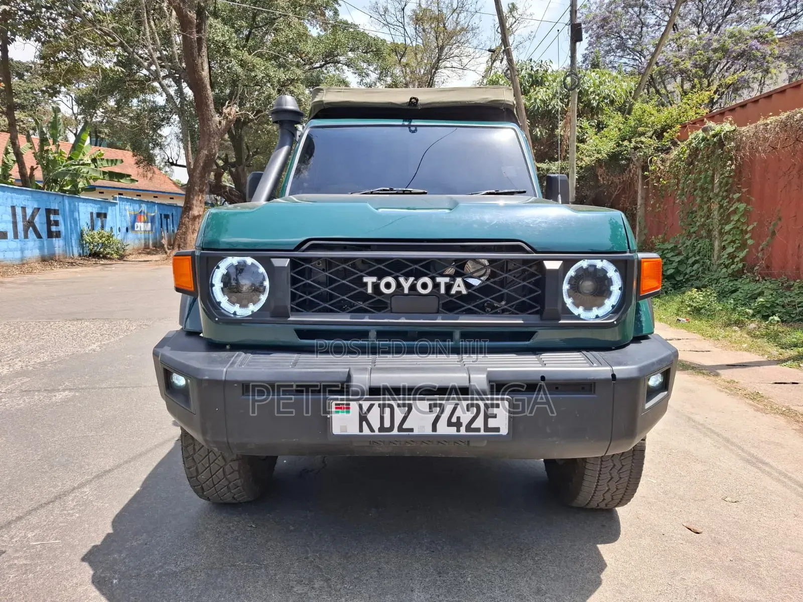 Toyota Land Cruiser 2014 Green