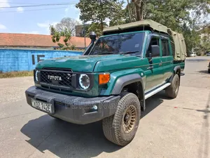 Toyota Land Cruiser 2014 Green