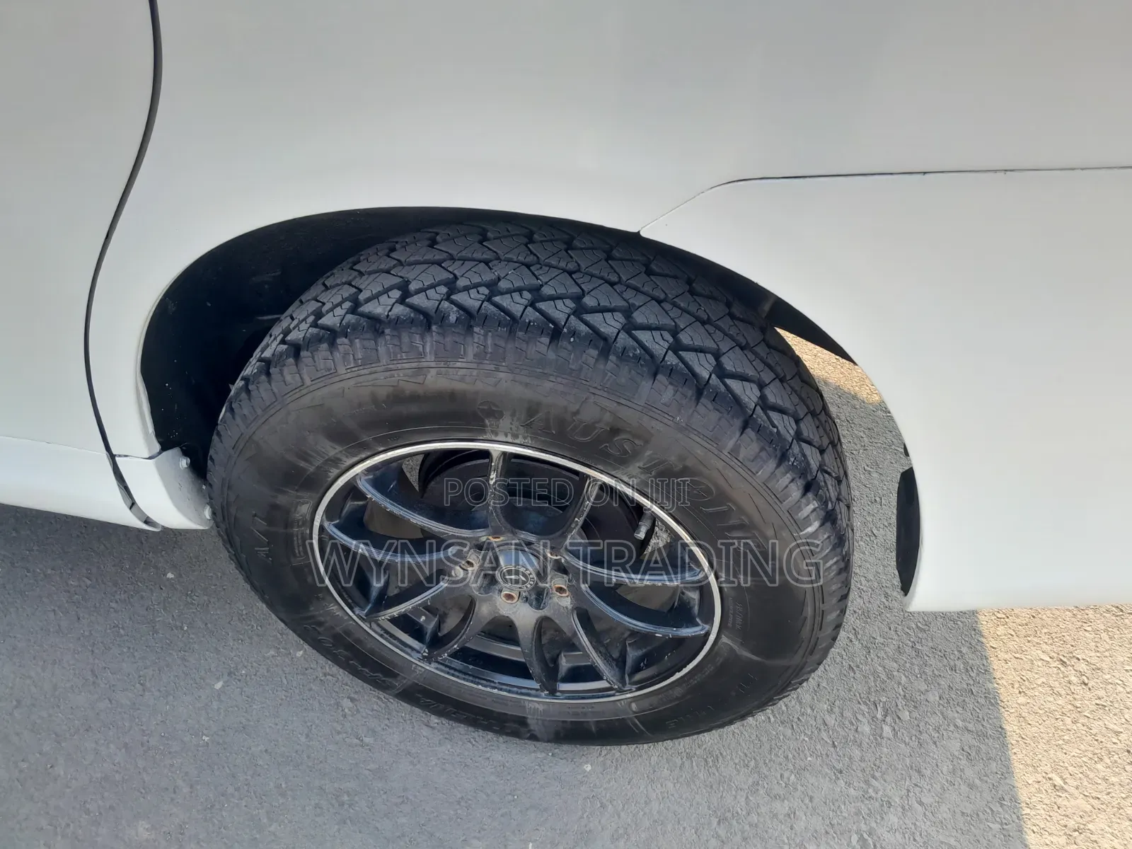 Toyota Voxy 2010 White