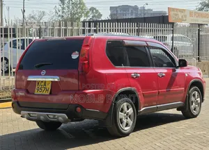 Nissan X-Trail 2007 Red