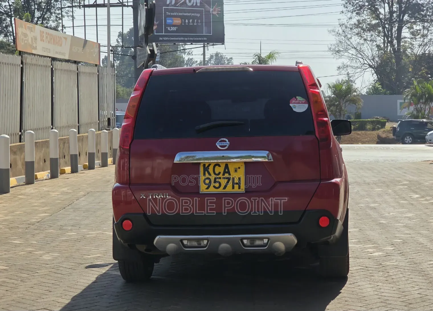 Nissan X-Trail 2007 Red