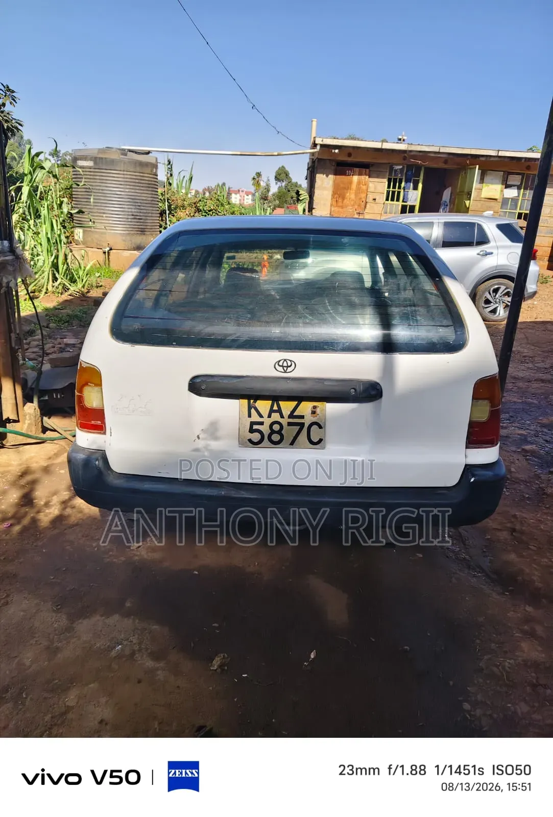 Toyota Corolla 1999 White