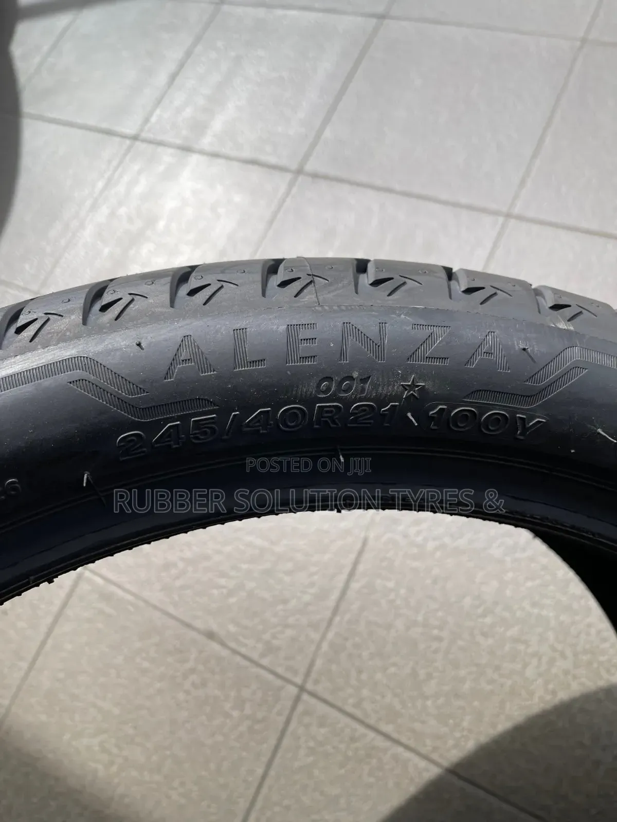 245 /40 R21 Bridgestone Tyres 100y Xl Alenza 001