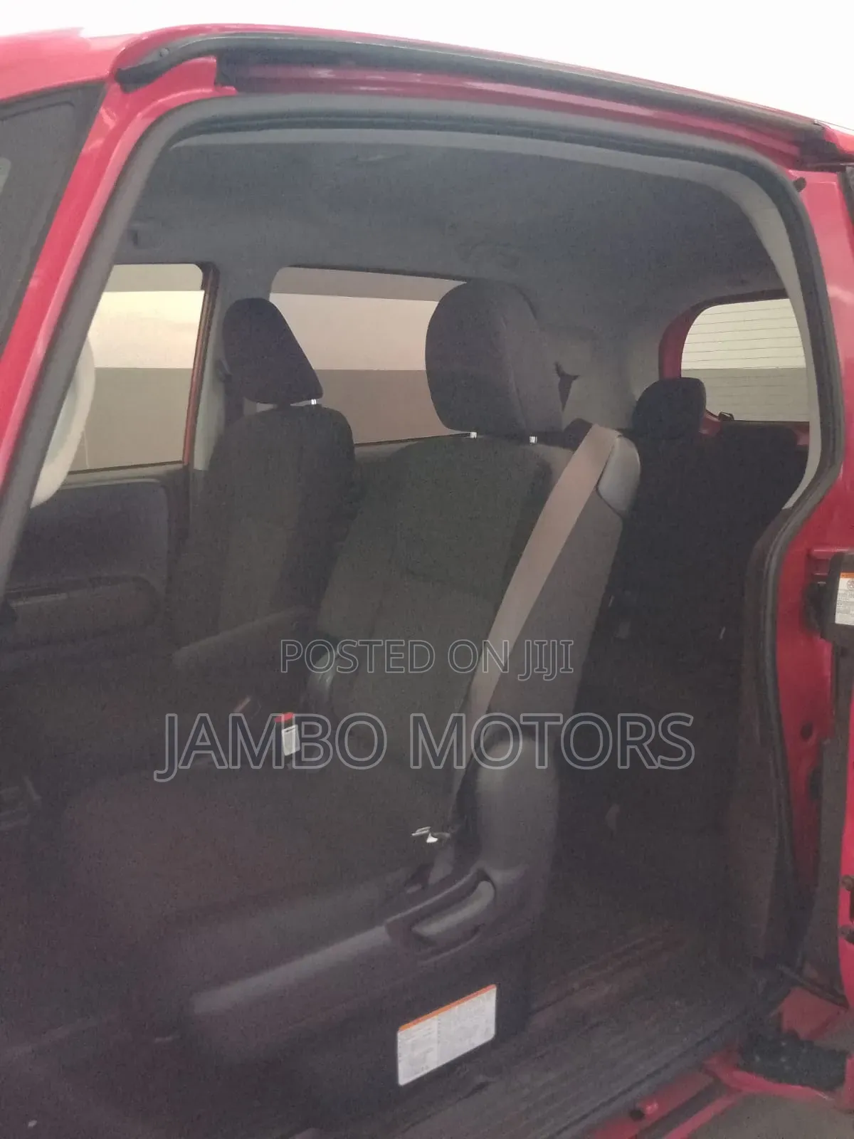 Toyota Porte 1.5 FWD 2021 Red