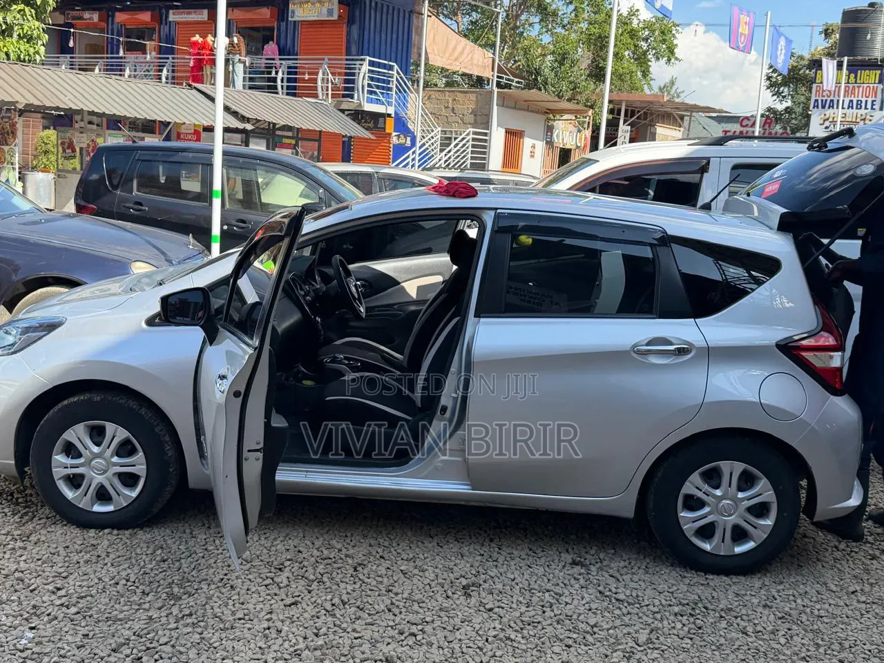 Nissan Note 2019 Silver