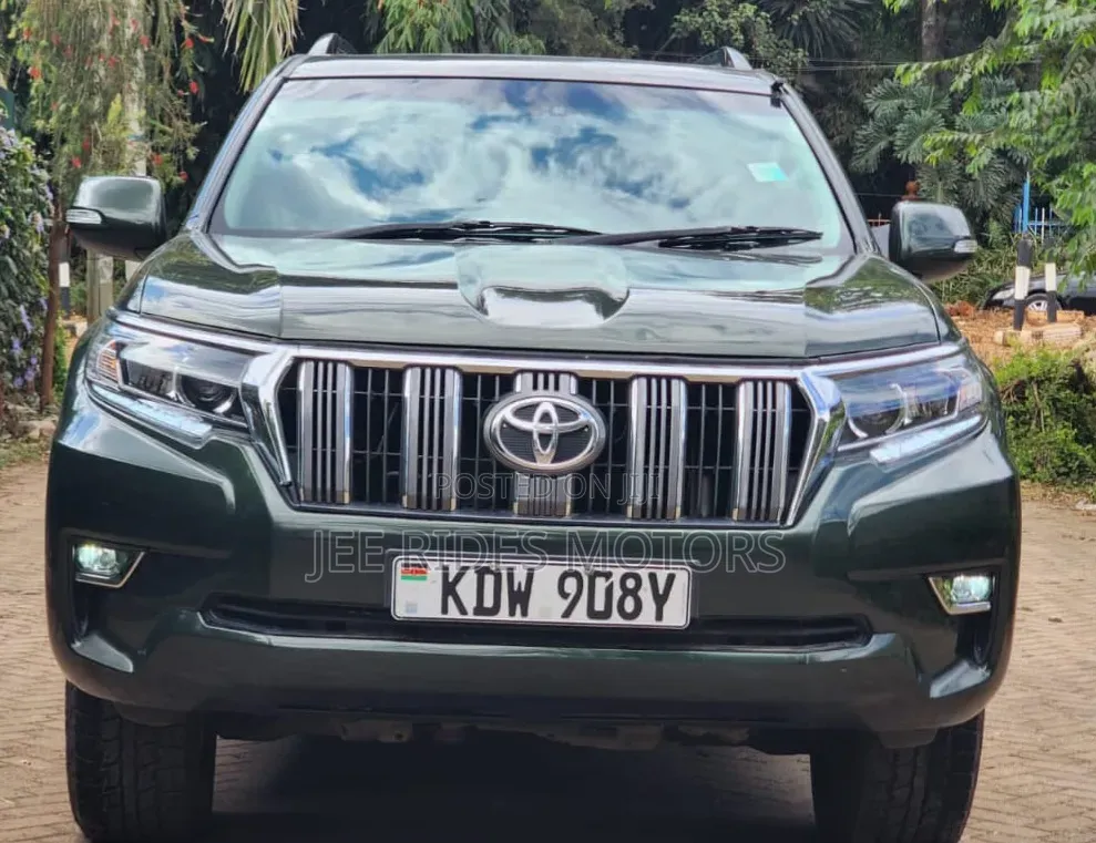 Toyota Land Cruiser Prado 3.0 D-4D (190 Hp) 2014 Black