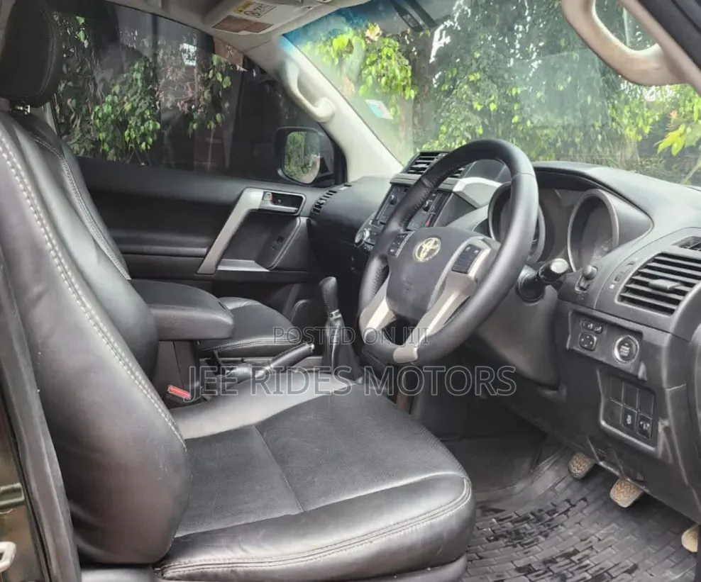 Toyota Land Cruiser Prado 3.0 D-4D (190 Hp) 2014 Black