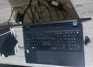 Laptop Acer Aspire 3 8GB Intel Core i5 HDD+SSD 256GB