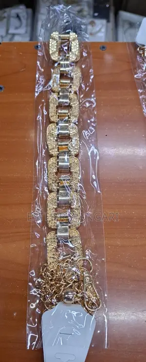 Stylish Gold Waist Chain