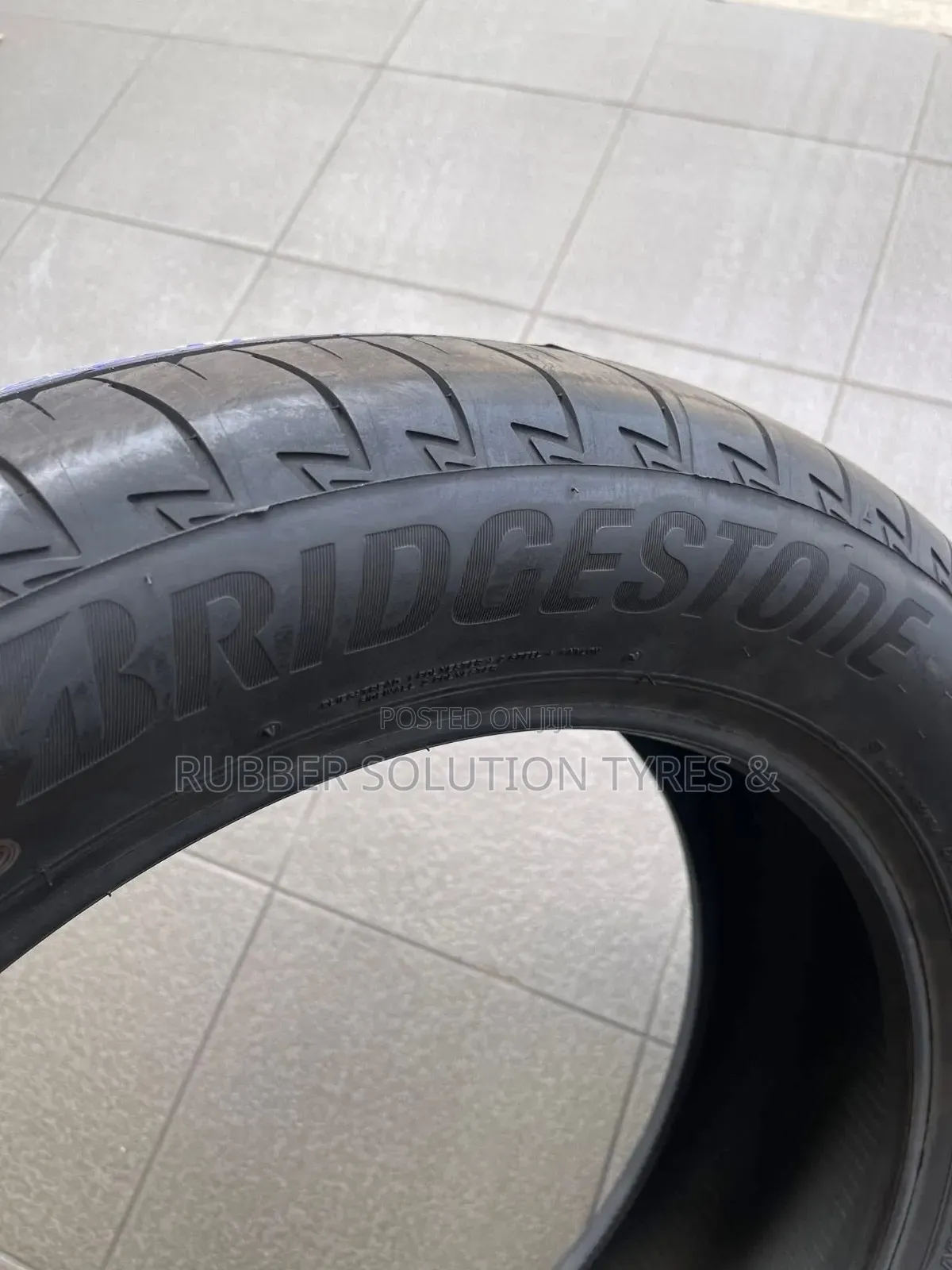 215 /55 R18 Bridgestone Tires 95V TURANZA T005