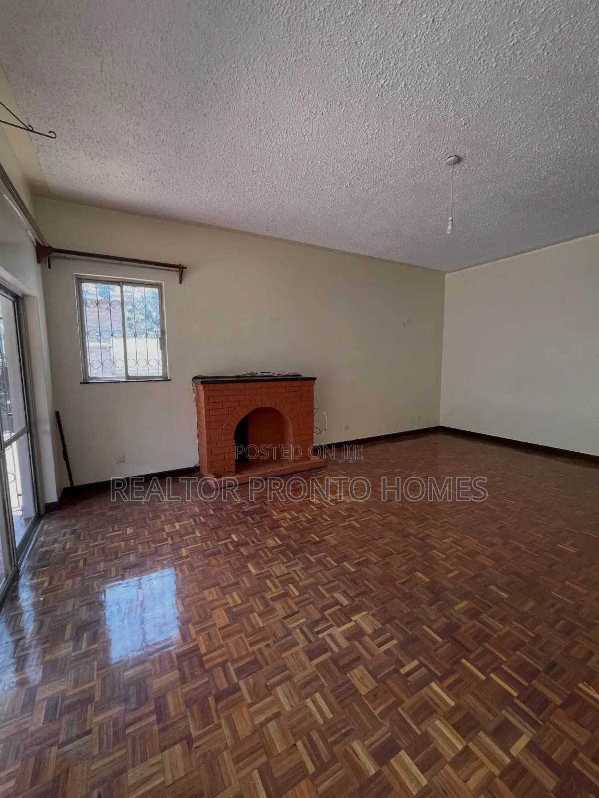 4bdrm Townhouse / Terrace in Kilimani, Hurlingham for rent