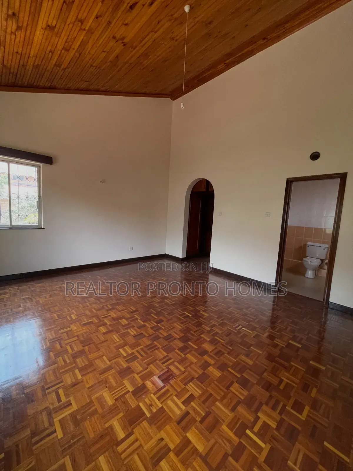 4bdrm Townhouse / Terrace in Kilimani, Hurlingham for rent