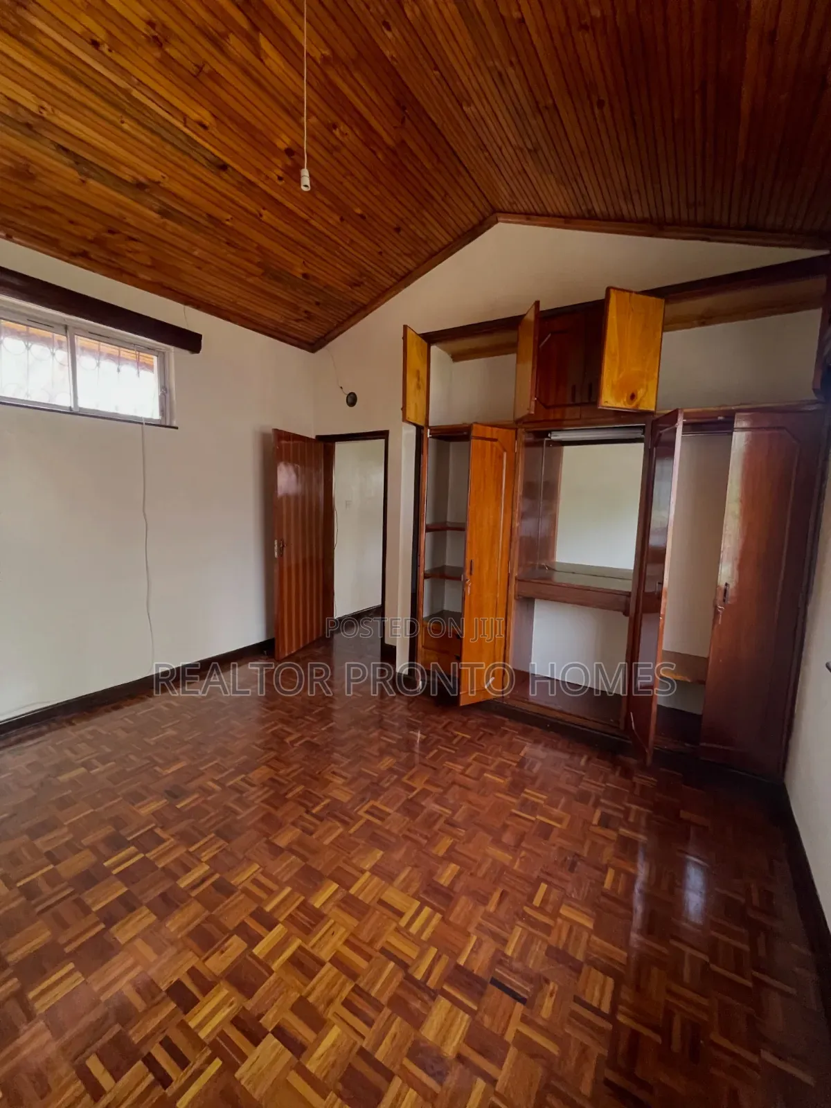 4bdrm Townhouse / Terrace in Kilimani, Hurlingham for rent