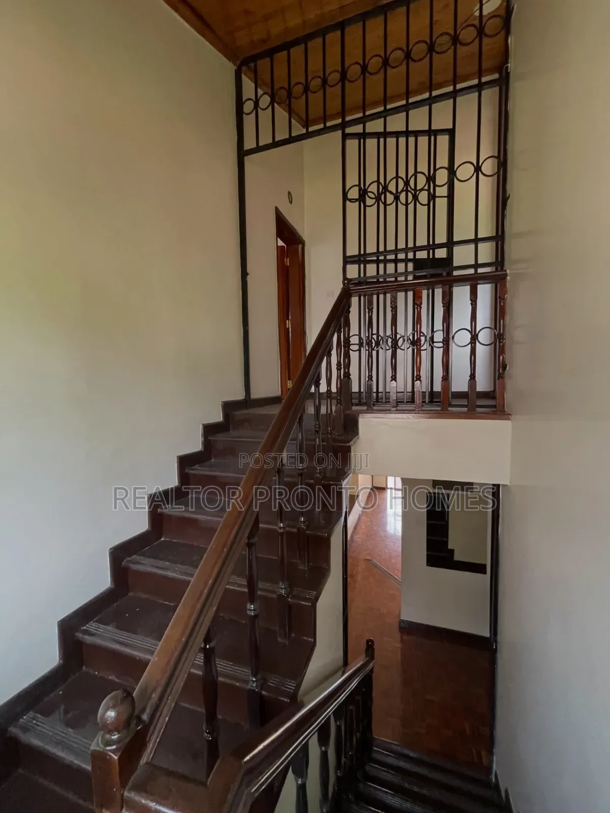 4bdrm Townhouse / Terrace in Kilimani, Hurlingham for rent