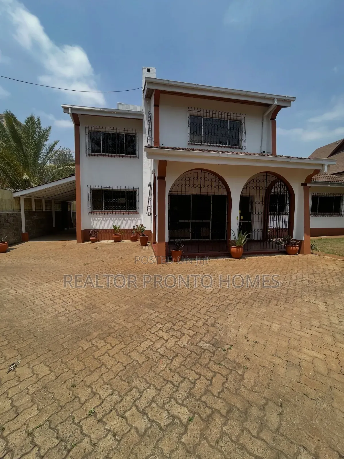 4bdrm Townhouse / Terrace in Kilimani, Hurlingham for rent