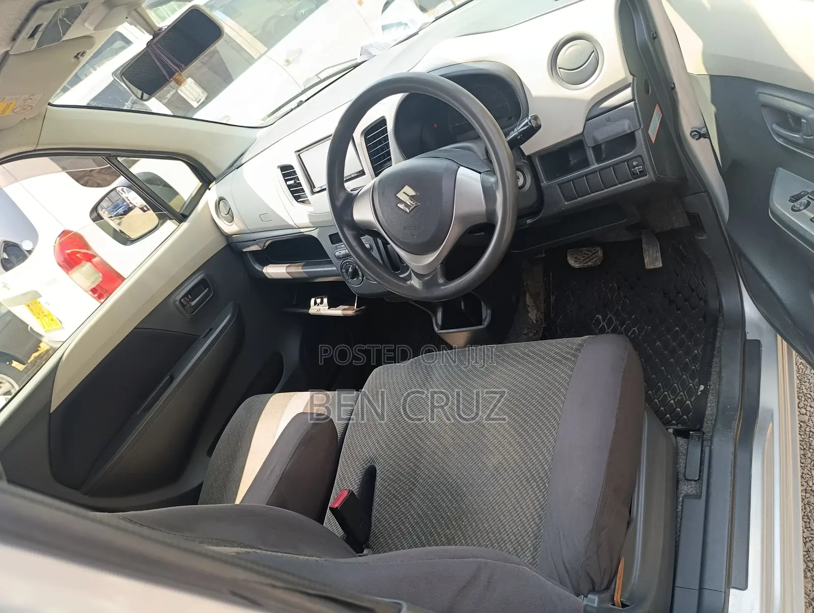 Suzuki Wagon R 2016 Silver