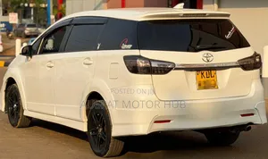 Toyota Wish 2016 White