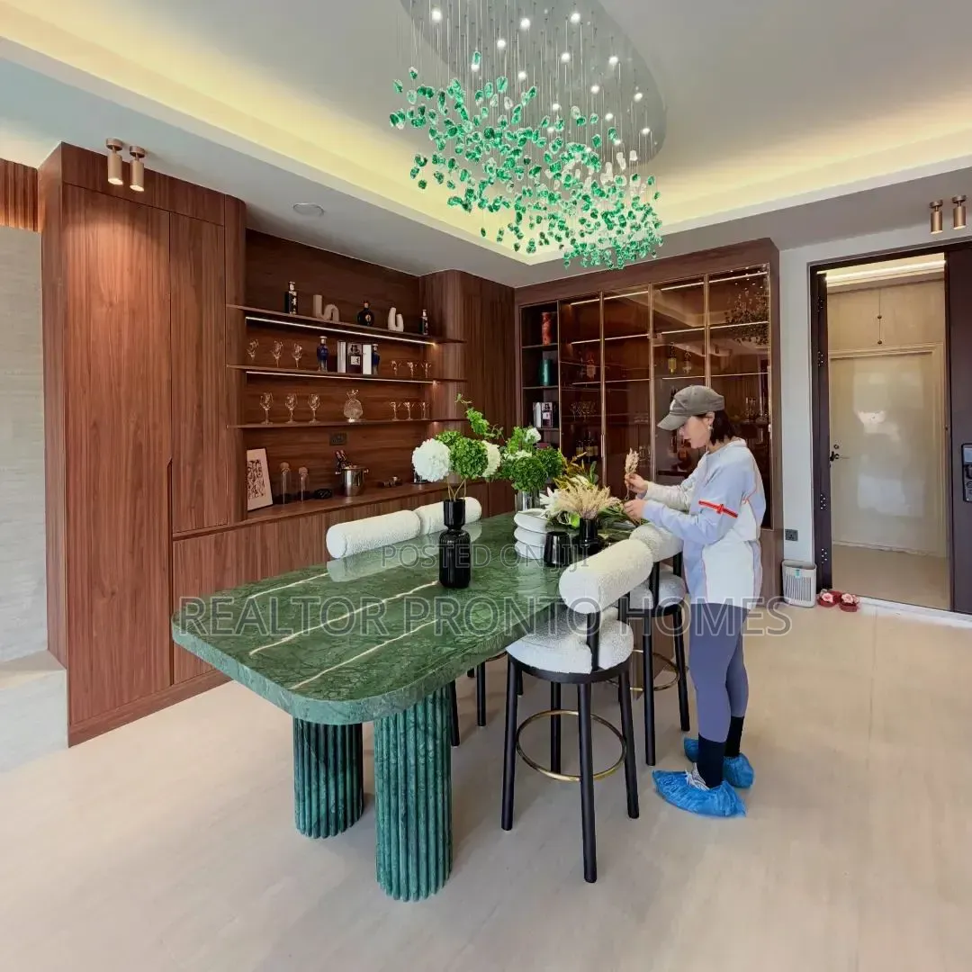 5bdrm Apartment in Westlands, Spring Valley for sale