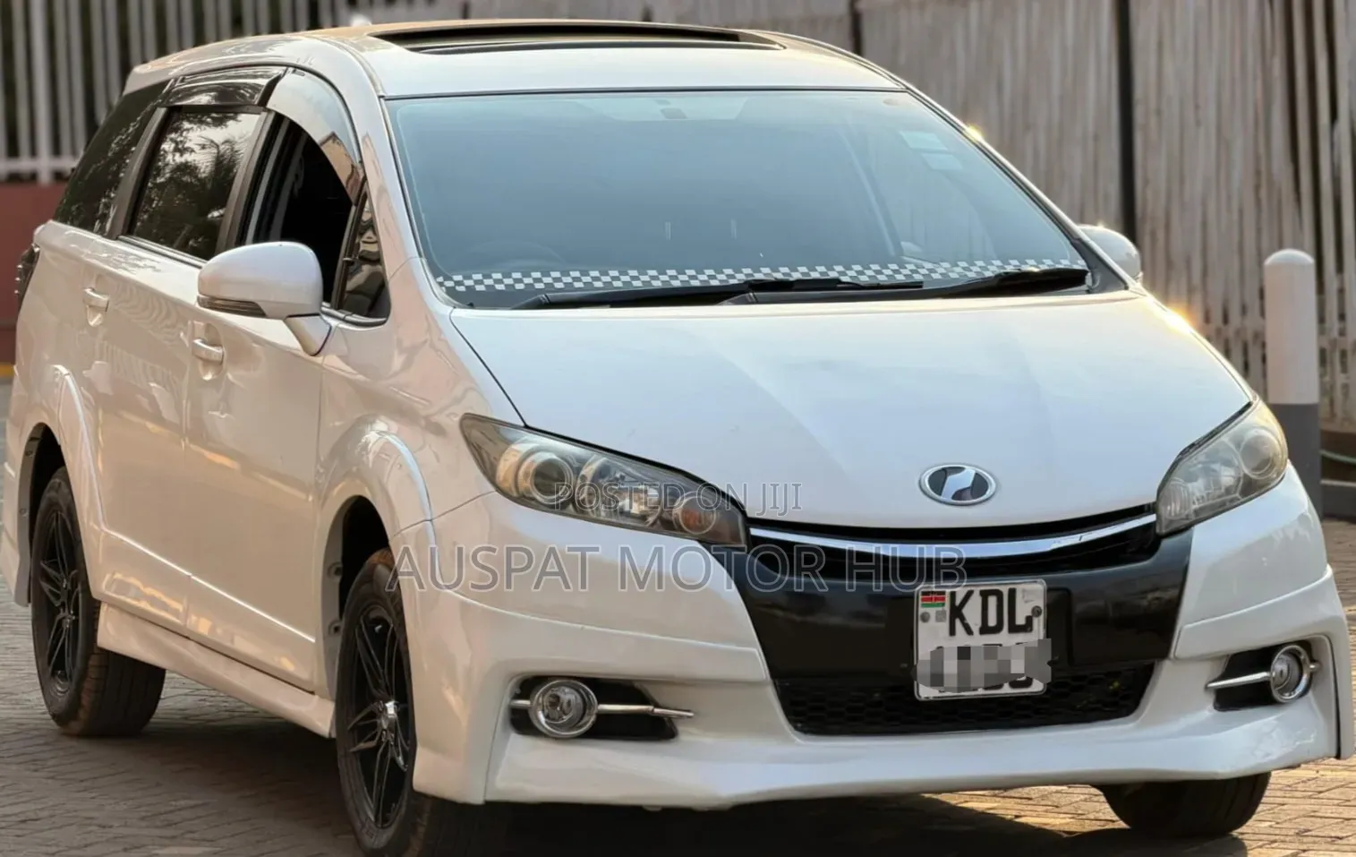 Toyota Wish 2016 White
