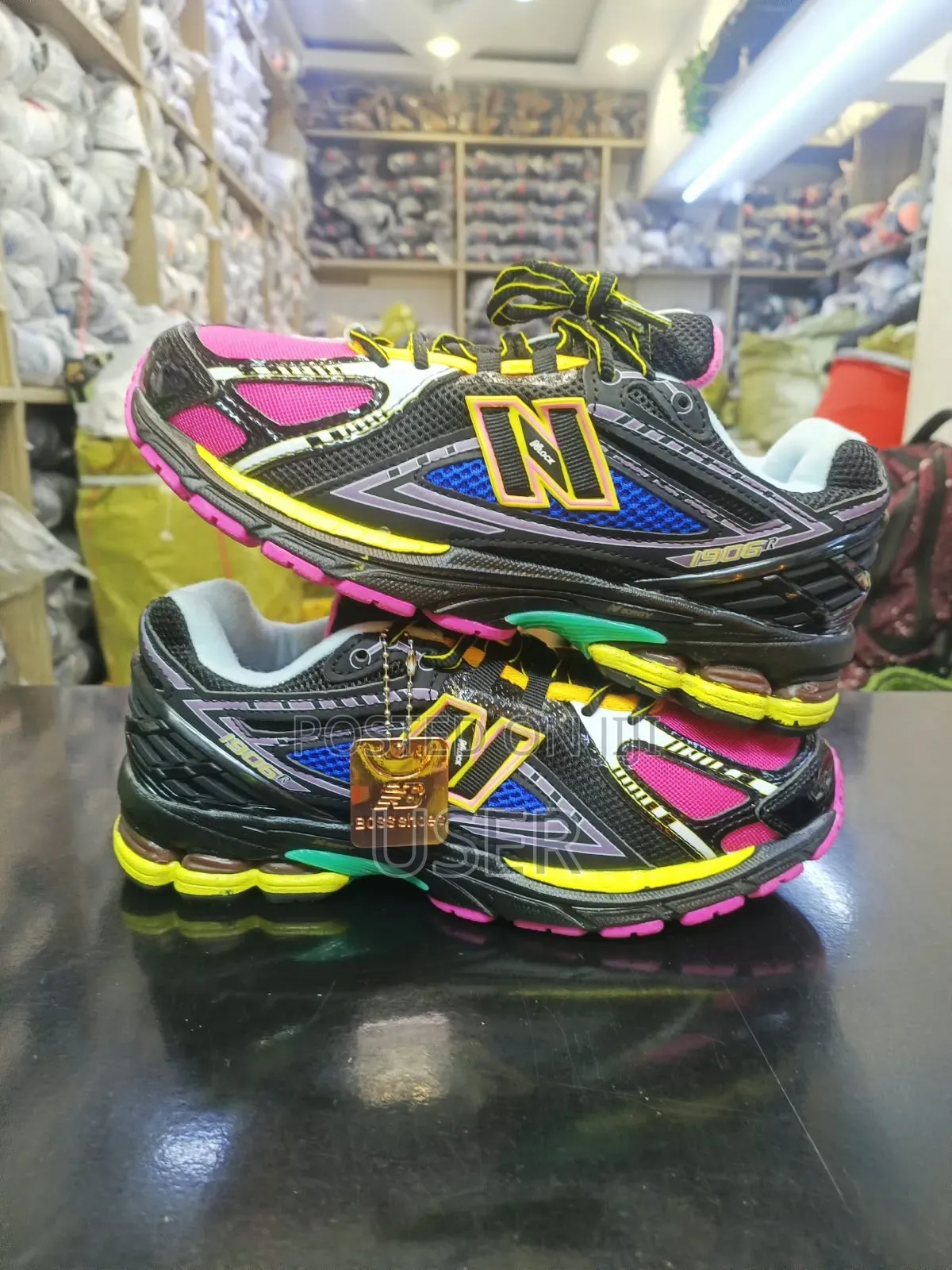 New Balance 1906R