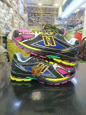 New Balance 1906R