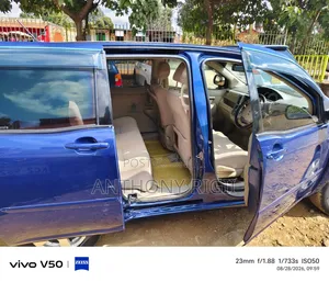 Toyota Raum 2006 Blue
