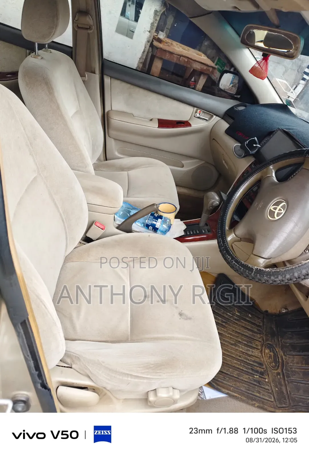 Toyota Corolla 2004 Gold