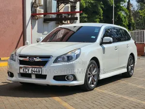 Subaru Legacy 2.5i Limited 2013 Pearl