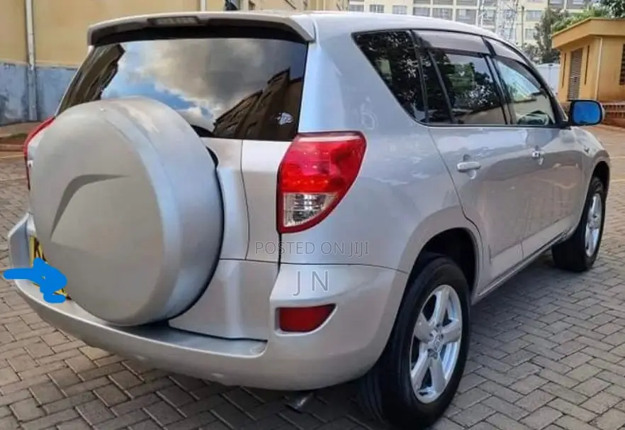 Toyota RAV4 2008 Silver
