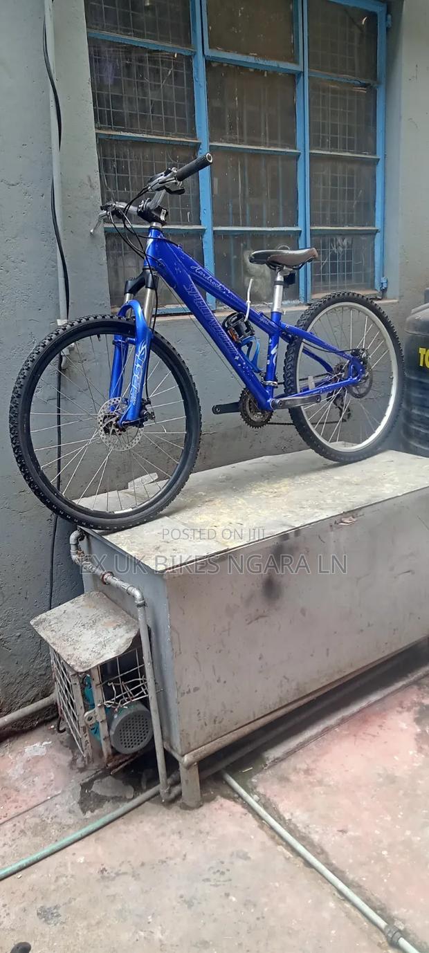 Ex Uk Size 26 Aluminum Specialized Bicycle - thumbnail 2